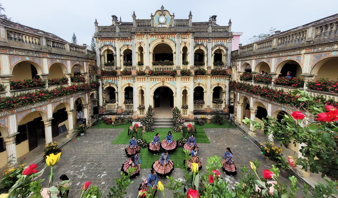 Hoang-A-Tuong-Palace