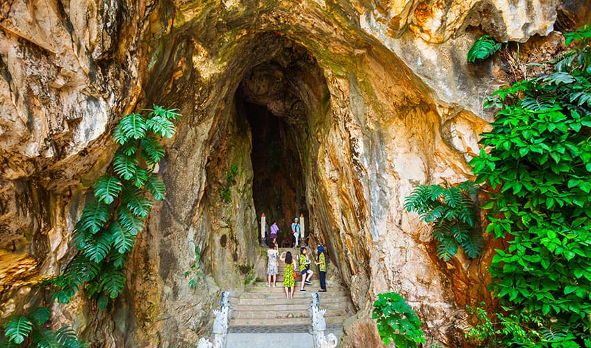 am phu cave - marble mountain danang