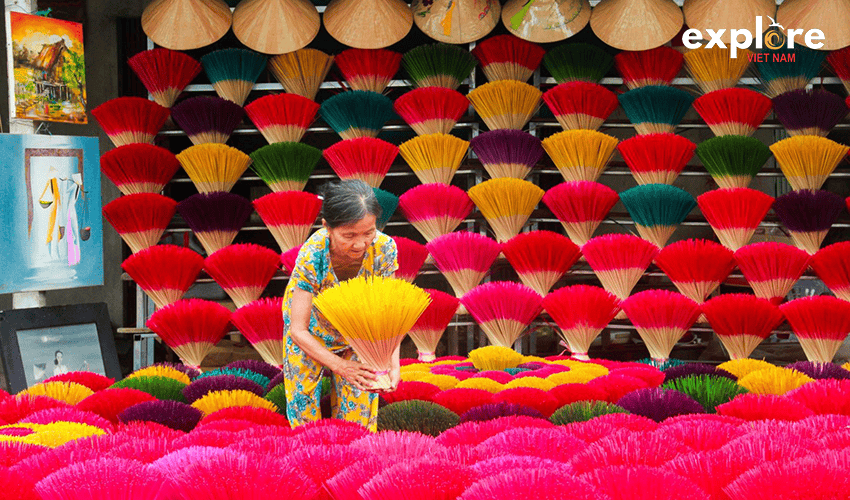 incense-village-hoi-an-to-hue-day-trip