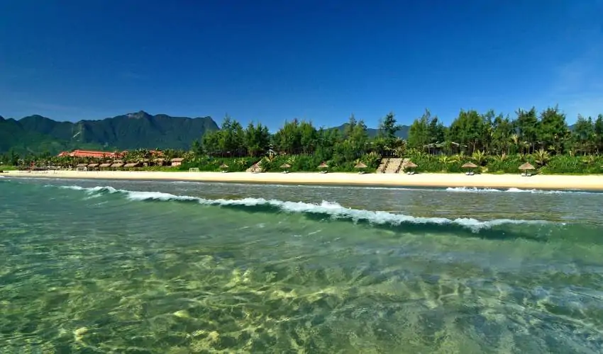 Lang Co Beach - hue vietnam beach