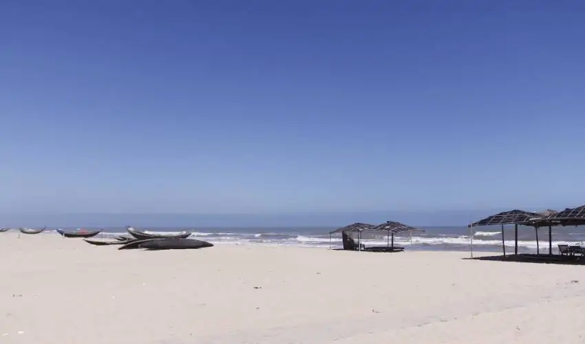 vinh thanh beach - hue vietnam beach
