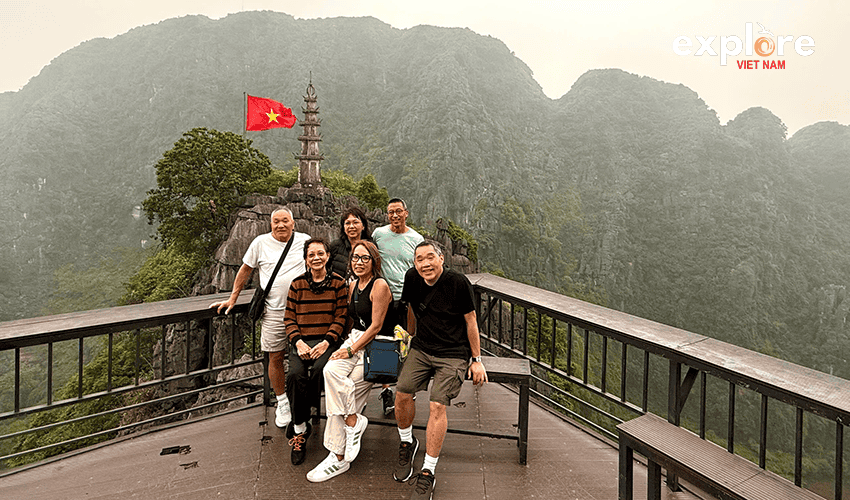 Explore-Vietnam