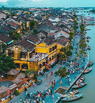 Hoi An To Hue By Luxury Car Vietnam Luxury Car Hoi An To Hue By Luxury Car Vietnam Luxury Car